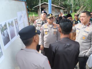 Wakapolda Riau Tinjau Lokasi Rencana Pembangunan Jembatan SDN 18 Semulut