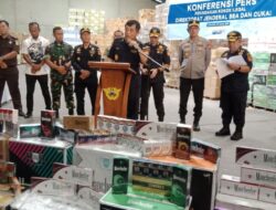 Rokok Ilegal Senilai Rp 300 Miliar Disita dari Gudang di Pekanbaru, 3 Pelaku Ditangkap