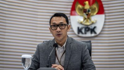 OTT 8 Pegawai Pajak, KPK Sita Barang Bukti Uang Tunai