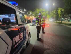 POLSEK TUALANG DAN SATPOL PP GELAR RAZIA, HENTIKAN BALAP LIAR DI KM 6 KECAMATAN TUALANG