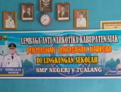 Lembaga Anti Narkotika Kab Siak dan Polsek Tualang Gelar Penyuluhan bagi Pelajar SMPN 6 Tualang