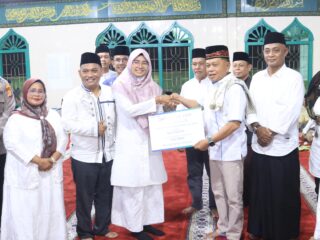 Safari Ramadhan di Merbau, Bupati Asmar Serap Aspirasi Warga dan Dorong Percepatan Pembangunan Jalan