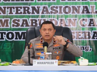 Wakapolda Riau Pimpin Konferensi Pers Pengungkapan 27 Kg Sabu Jaringan Internasional di Polres Meranti
