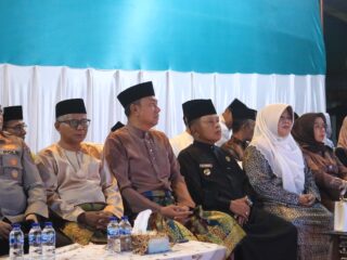 Bupati Asmar Lepas Pawai Takbir Idul Adha 1447 H di Meranti, Ribuan Warga Semarakkan Syiar Islam