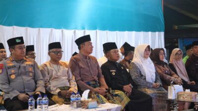 Bupati Asmar Lepas Pawai Takbir Idul Adha 1447 H di Meranti, Ribuan Warga Semarakkan Syiar Islam