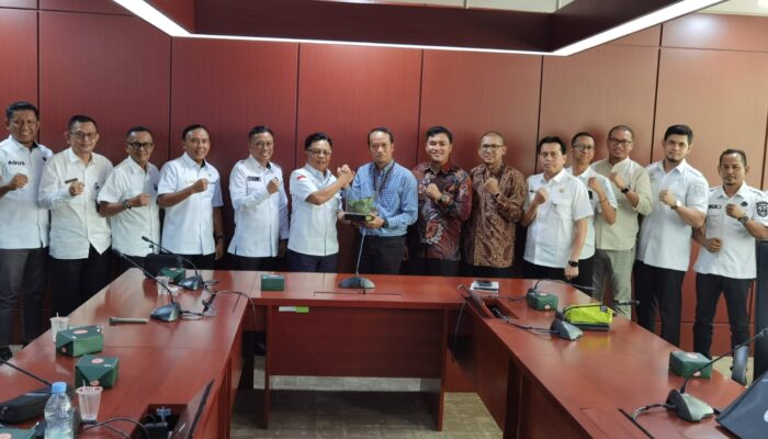 Bupati Asmar Temui Bappenas RI, Perjuangkan Dukungan APBN 2027 untuk Infrastruktur dan Pembangunan Kepulauan Meranti