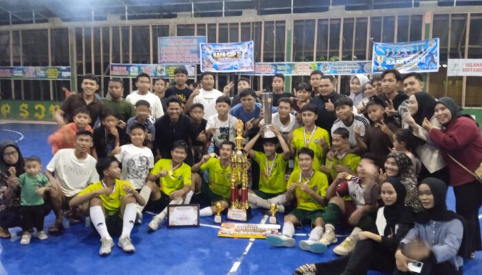 Open Turnamen Futsal Rafa Cup II, Yang Di Taja ASWIN Di Teluk Belitung Resmi Ditutup: Klub. Per Caci /4 Mengkirau Raih Juara Pertama