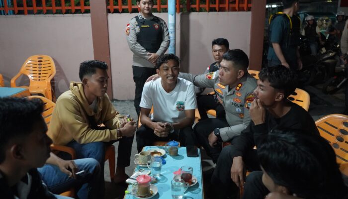 Peduli Keamanan Warga, Kapolres Meranti AKBP Gede Adi Turun Langsung Lakukan Patroli Malam di Selatpanjang