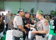 Bupati Asmar Hadiri Kenal Pamit Kapolda Riau, Herry Heryawan: Amanah Harus Dijaga, Polisi Harus Dekat dengan Masyarakat
